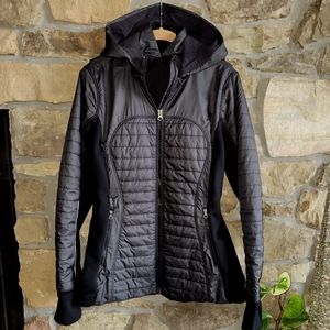 Lululemon First Mile Jacket 10 Black Softshell